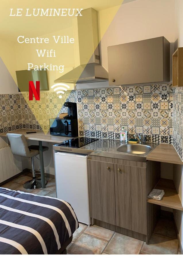 Le Lumineux Centre Ville - Wifi - Parking Ньор Экстерьер фото